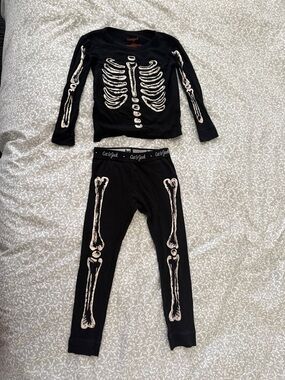 Cat & Jack Black Skeleton Pajama Costume Set